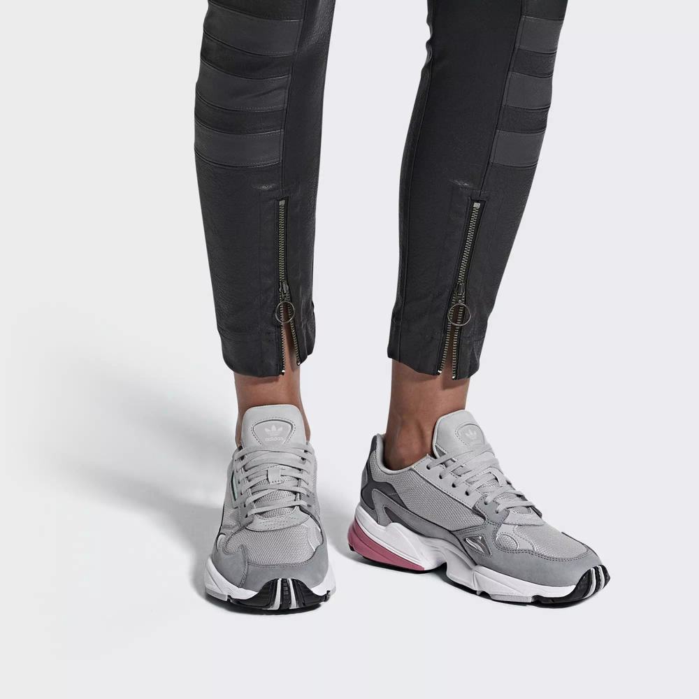 Adidas Falcon Tenis Grises Para Mujer (MX-33276)